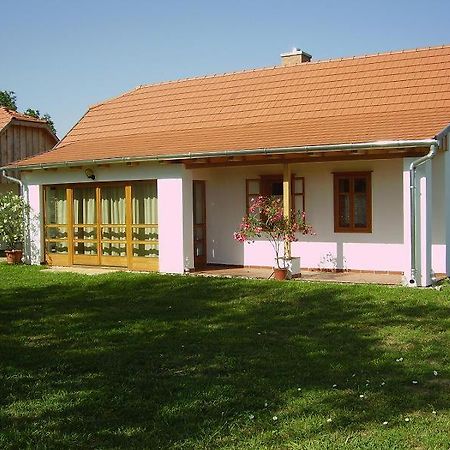 Martonvendeghaz 2 Villa Gelse Bagian luar foto