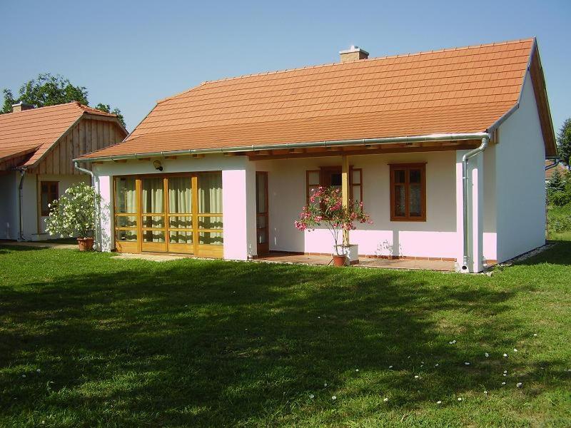 Martonvendeghaz 2 Villa Gelse Bagian luar foto